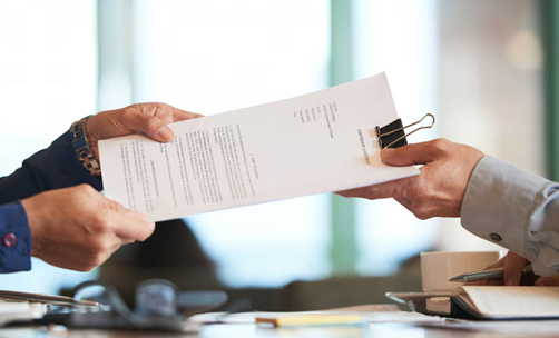 Conversemos su situación legal